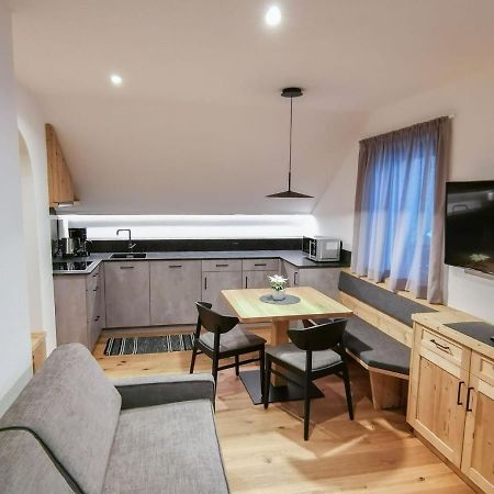 Apartamento Messna Living Riscone Exterior foto